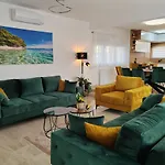 Luxury Nikoma With Heated Pool And Whirlpool Βίλα *