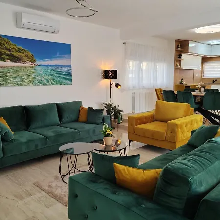 Luxury Nikoma With Heated Pool And Whirlpool Villa *