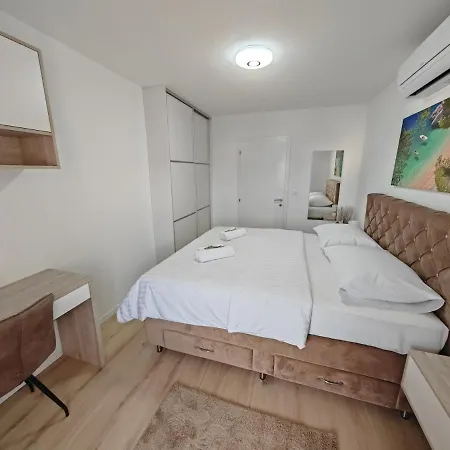 Villa Luxury Nikoma With Heated Pool And Whirlpool