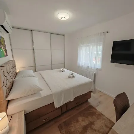 فيلة Luxury Nikoma With Heated Pool And Whirlpool Dicmo