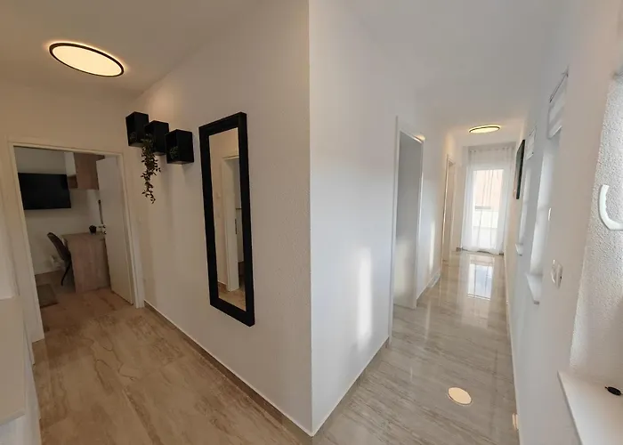 Luxury Nikoma With Heated Pool And Whirlpool Dicmo